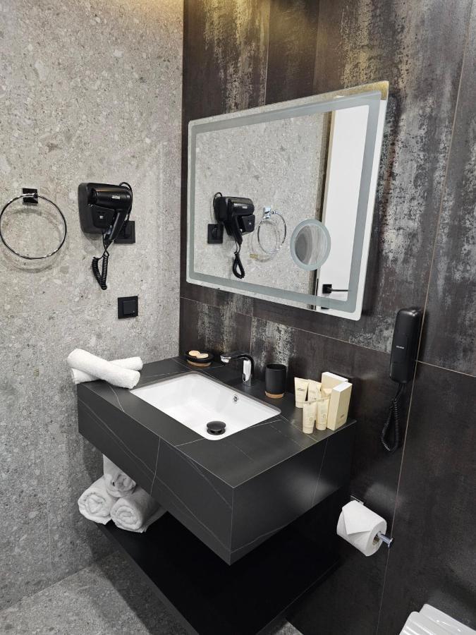 Kamar Double atau Twin